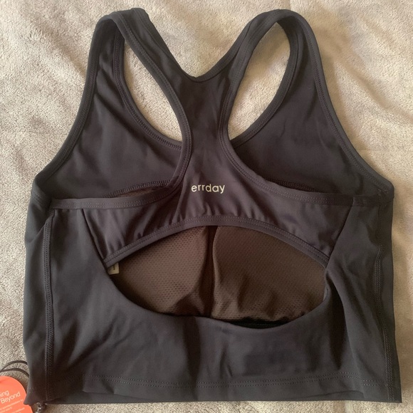 NEW athletic top by errday - Picture 3 of 4
